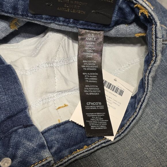 NEW Chico’s Size 0.5 (6) Blue Denim So Slimming Girlfriend Ankle Jeans - Picture 6 of 10